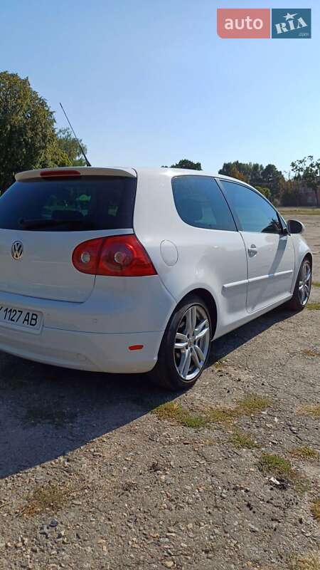 Хетчбек Volkswagen Golf 2008 в Харкові