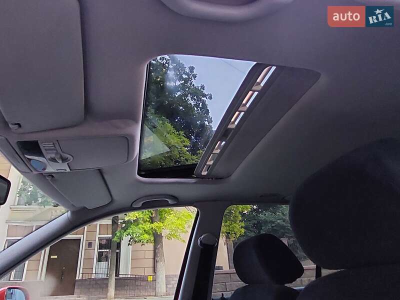 Хетчбек Volkswagen Golf 1999 в Одесі