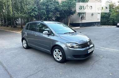 Хэтчбек Volkswagen Golf 2009 в Запорожье