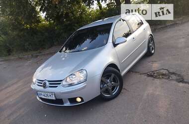 Хэтчбек Volkswagen Golf 2006 в Бердичеве