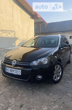 Универсал Volkswagen Golf 2011 в 