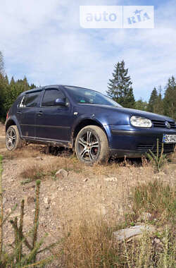 Хэтчбек Volkswagen Golf 2002 в Славском