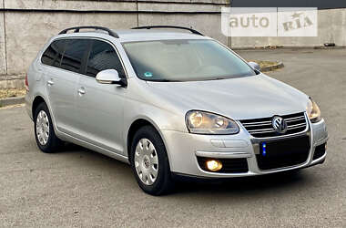 Универсал Volkswagen Golf 2007 в Киеве