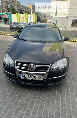 Универсал Volkswagen Golf 2009 в Днепре