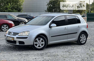 Хэтчбек Volkswagen Golf 2005 в Бердичеве