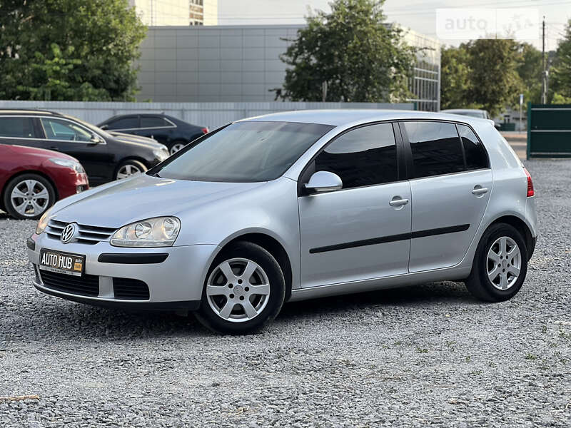 Хетчбек Volkswagen Golf 2005 в Бердичеві