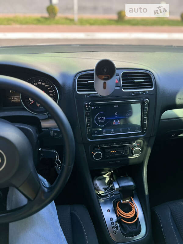 Хэтчбек Volkswagen Golf 2010 в Ровно фото 14 Хэтчбек Volkswagen Golf 2010 в Ровно