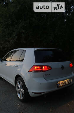 Хэтчбек Volkswagen Golf 2013 в Хмельницком