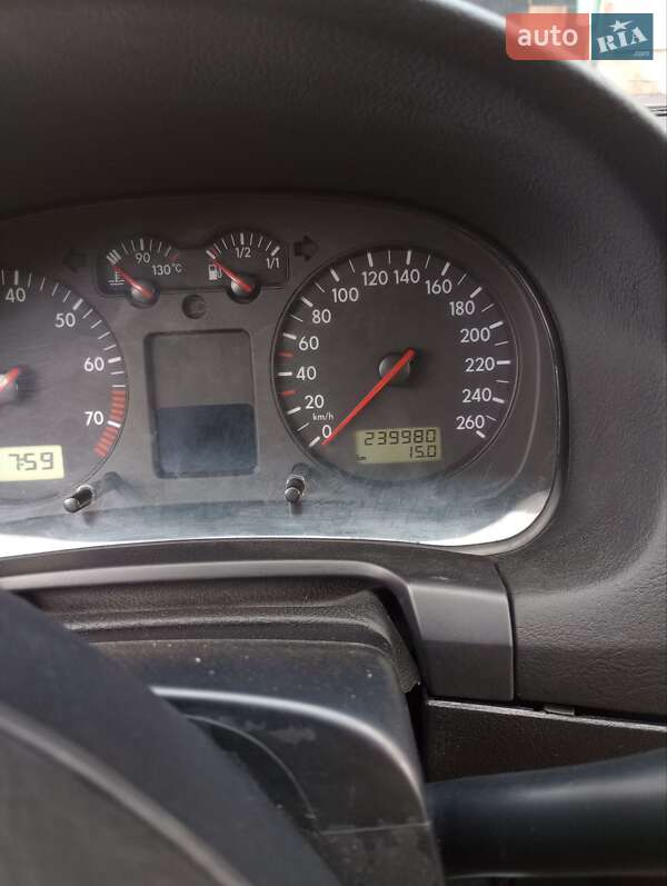 Volkswagen Golf 2002 Volkswagen Golf 2002