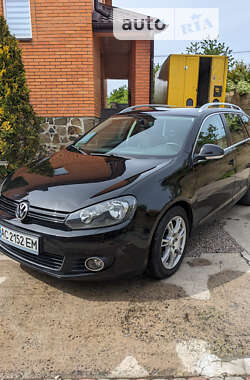 Універсал Volkswagen Golf 2010 в Луцьку