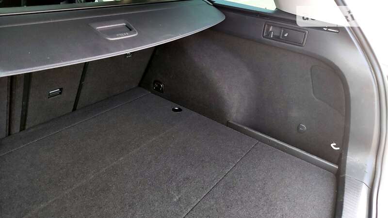 Універсал Volkswagen Golf 2017 в Чернігові