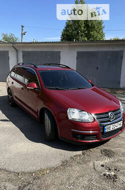 Універсал Volkswagen Golf 2008 в Миколаєві