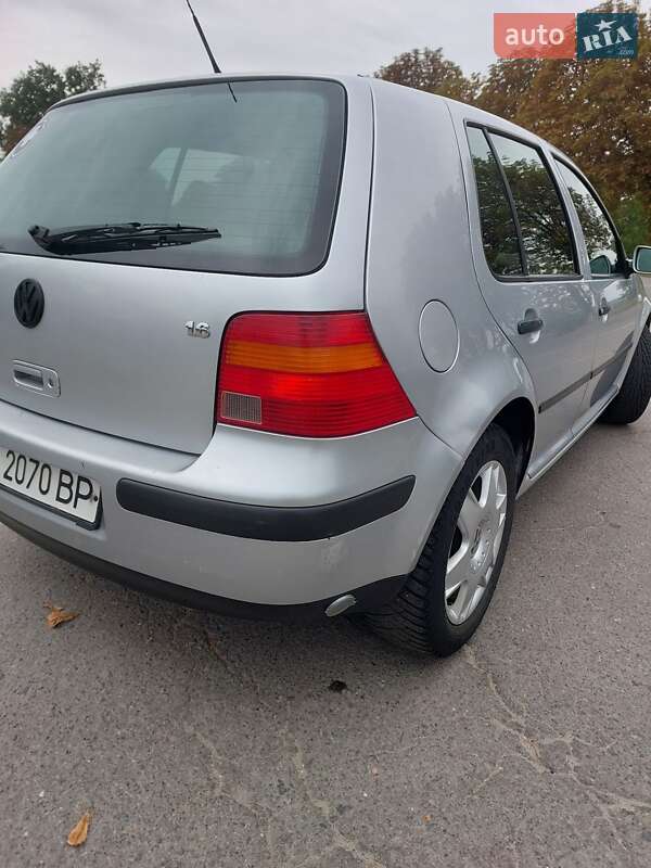 Хэтчбек Volkswagen Golf 2003 в Звенигородке фото 9 Хэтчбек Volkswagen Golf 2003 в Звенигородке