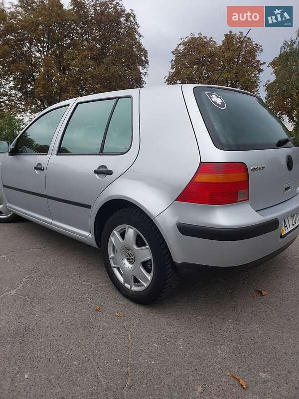 Хэтчбек Volkswagen Golf 2003 в Звенигородке фото 11 Хэтчбек Volkswagen Golf 2003 в Звенигородке