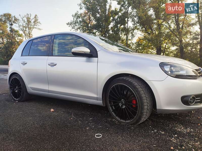 Хетчбек Volkswagen Golf 2009 в Смілі