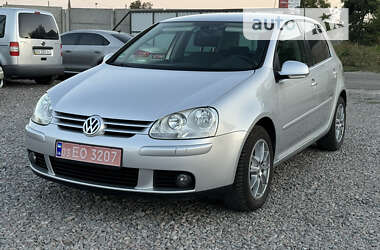 Хэтчбек Volkswagen Golf 2009 в Лубнах