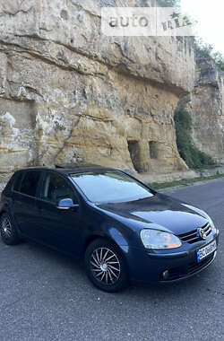 Хэтчбек Volkswagen Golf 2006 в Львове