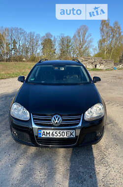 Универсал Volkswagen Golf 2009 в Житомире