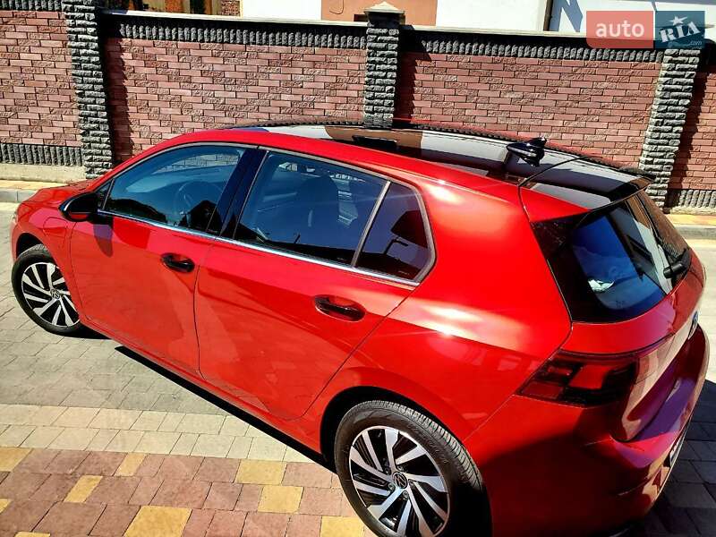 Хетчбек Volkswagen Golf 2022 в Івано-Франківську