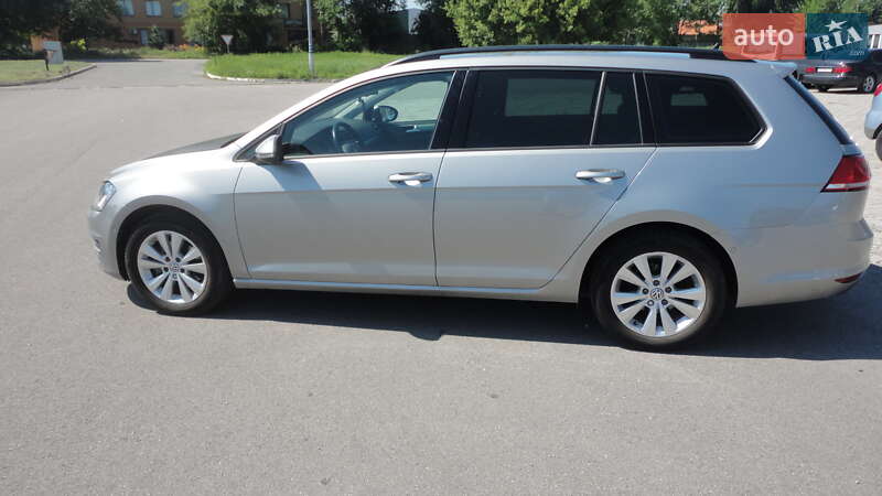 Универсал Volkswagen Golf 2015 в Днепре