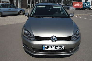 Универсал Volkswagen Golf 2015 в 
