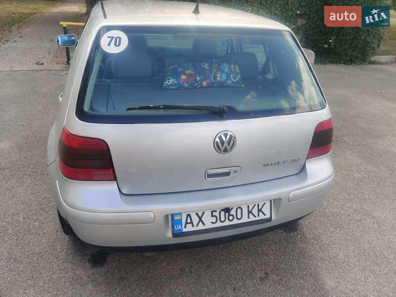 Хэтчбек Volkswagen Golf 1999 в Харькове