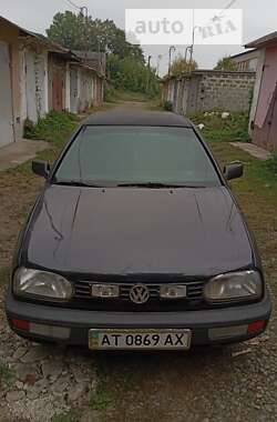 Хетчбек Volkswagen Golf 1994 в Калуші