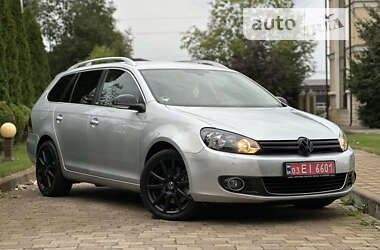 Універсал Volkswagen Golf 2012 в Сарнах