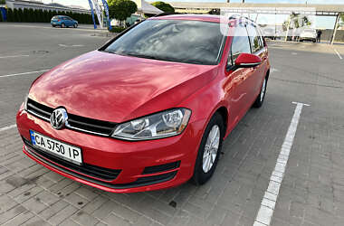 Универсал Volkswagen Golf 2015 в Черкассах