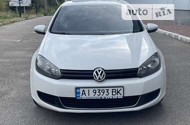 Хэтчбек Volkswagen Golf 2013 в Киеве