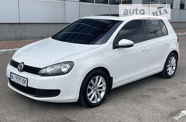 Хэтчбек Volkswagen Golf 2013 в Киеве