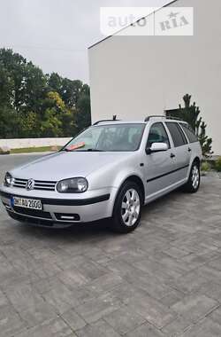 Универсал Volkswagen Golf 2003 в Луцке