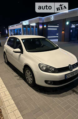 Хетчбек Volkswagen Golf 2012 в Черкасах