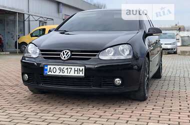 Хэтчбек Volkswagen Golf 2008 в Мукачево