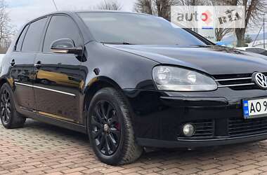 Хэтчбек Volkswagen Golf 2008 в Мукачево