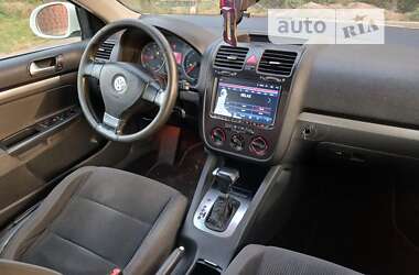 Универсал Volkswagen Golf 2008 в Ровно