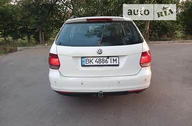 Универсал Volkswagen Golf 2008 в Ровно