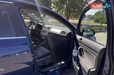 Універсал Volkswagen Golf 2011 в 