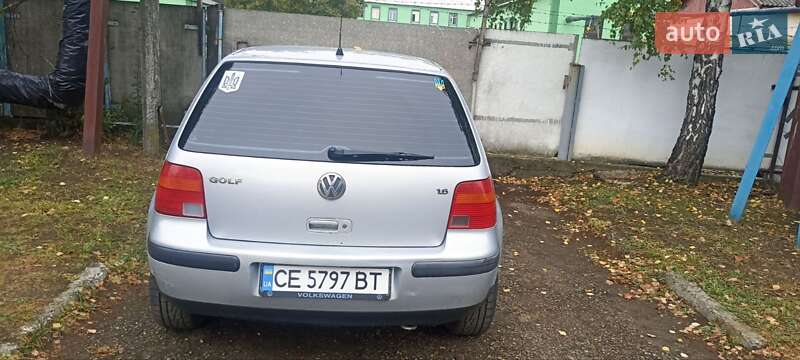 Хэтчбек Volkswagen Golf 1999 в Черновцах
