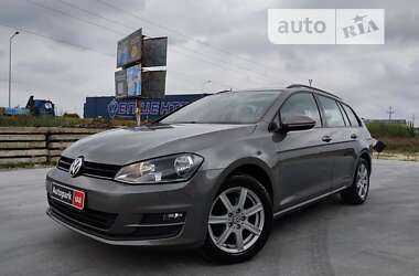 Універсал Volkswagen Golf 2016 в Львові