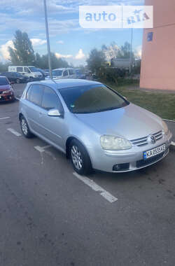 Хетчбек Volkswagen Golf 2006 в Києві