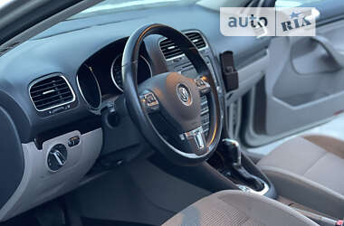 Универсал Volkswagen Golf 2012 в Луцке