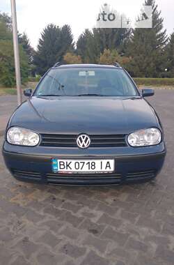 Универсал Volkswagen Golf 2001 в Луцке