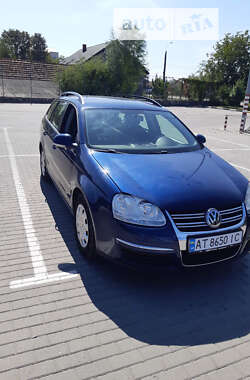 Универсал Volkswagen Golf 2009 в Коломые