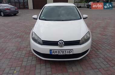 Хетчбек Volkswagen Golf 2010 в Звягелі