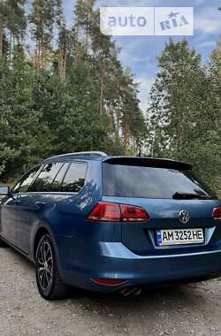 Универсал Volkswagen Golf 2013 в Житомире