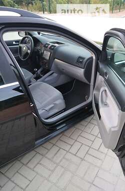 Универсал Volkswagen Golf 2008 в Житомире