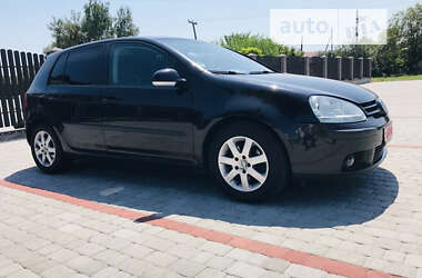 Хетчбек Volkswagen Golf 2006 в Хмельницькому