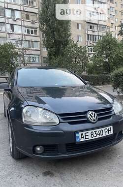 Хетчбек Volkswagen Golf 2006 в Кам'янському