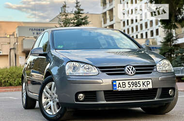 Хэтчбек Volkswagen Golf 2008 в Виннице